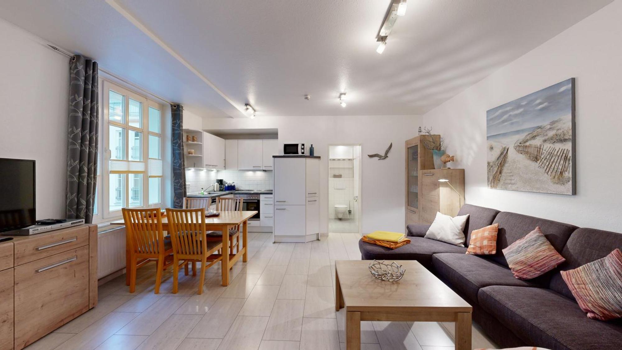 Apartment Strandnahe Mit Schwimmbad Im Haus, Liebeskind 01, *